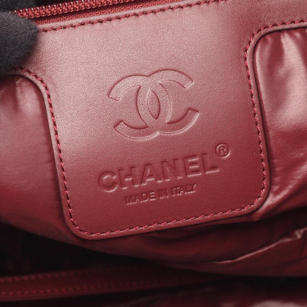 CHANEL Black Leather Tote Bag - Picture 4 of 7
